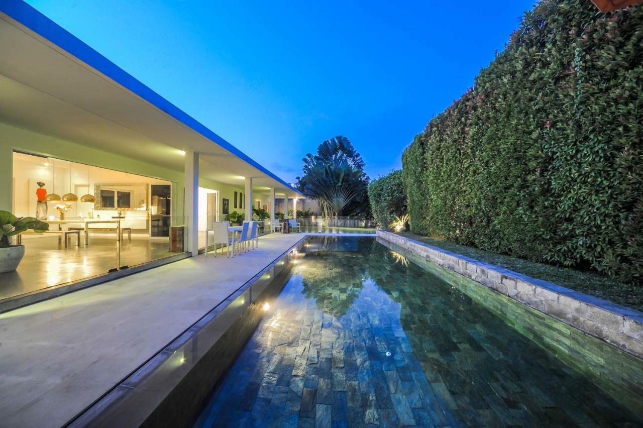 Casa Priya Petitenget Seminyak Exterior foto